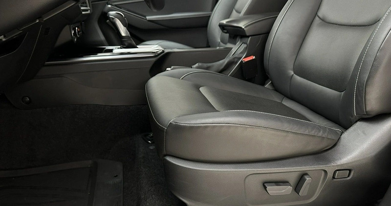 Isuzu D-Max cena 165900 przebieg: 7127, rok produkcji 2022 z Śrem małe 781